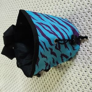 Barbella chalk bag and chalk ball